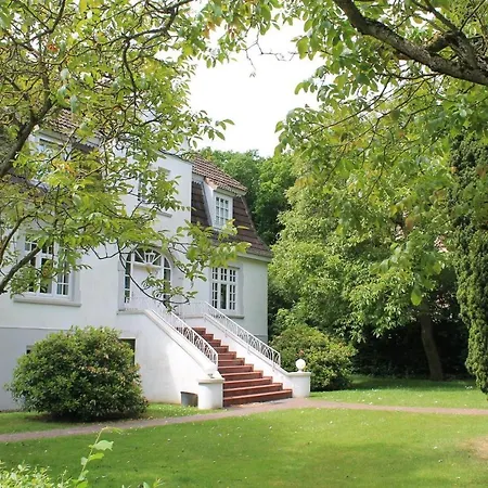 Villa-friedericia-wohnung-2-hochparterre-rechts Apartament